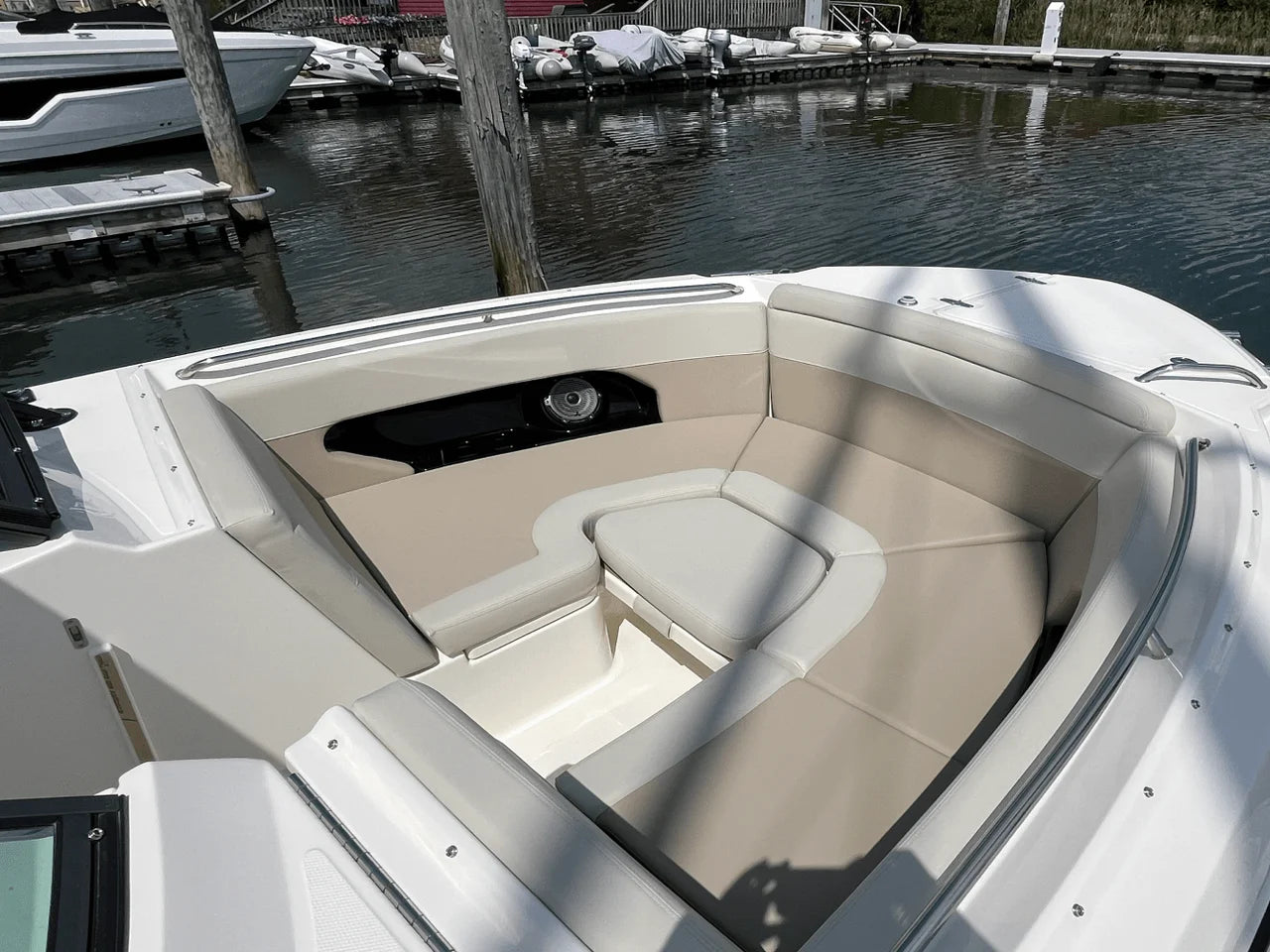 2026 Boston Whaler 240 Vantage 24.0 feet, Clearwater, Florida #14