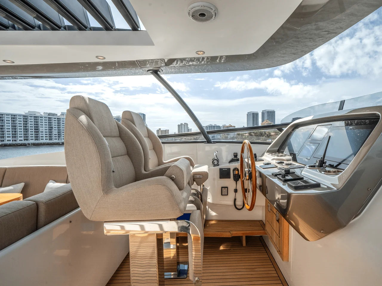 2026 Azimut Magellano 25M 84.0 feet, Clearwater, Florida #98