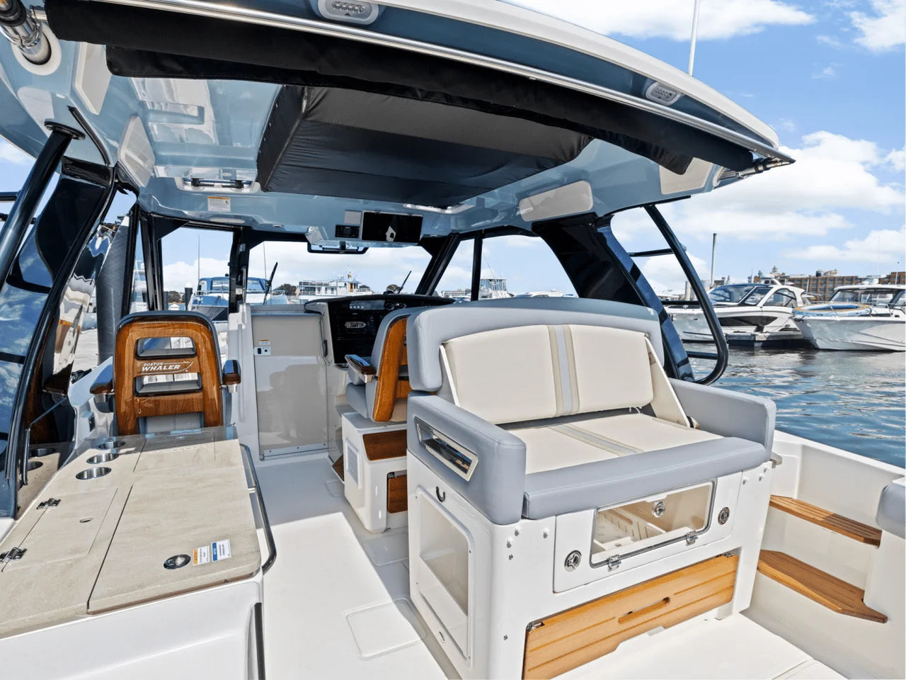 2025 Boston Whaler 380 Realm 38.0 feet, Clearwater, Florida #16