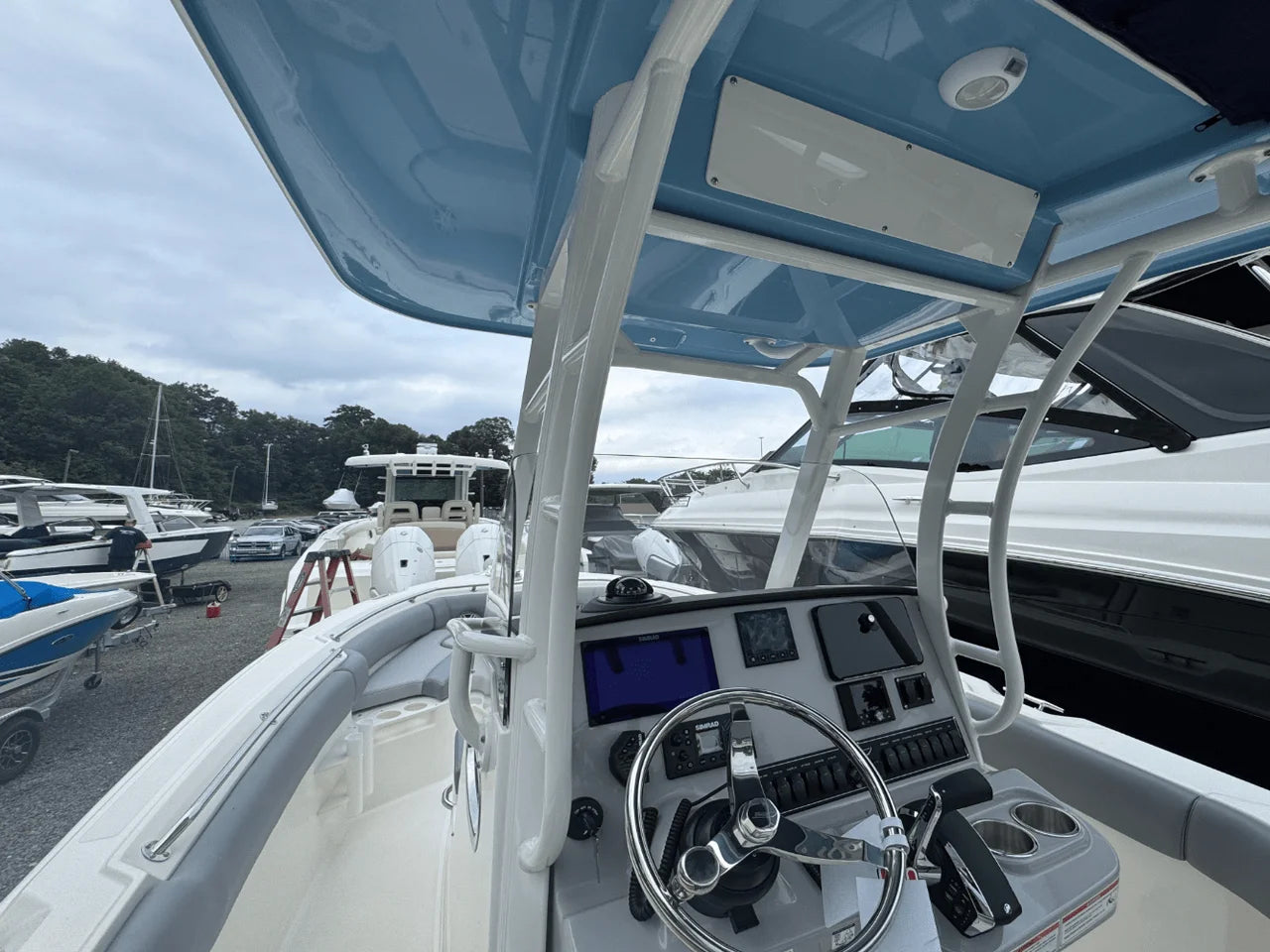 2026 Boston Whaler 230 Outrage 23.0 feet, Clearwater, Florida #31