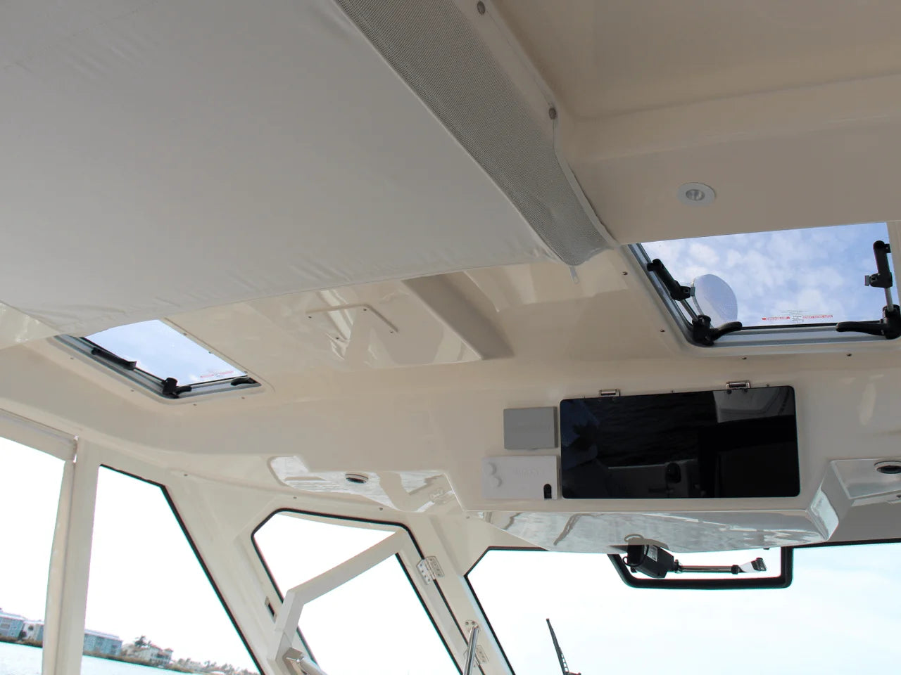 2025 Boston Whaler 380 Realm 38.0 feet, Clearwater, Florida #41