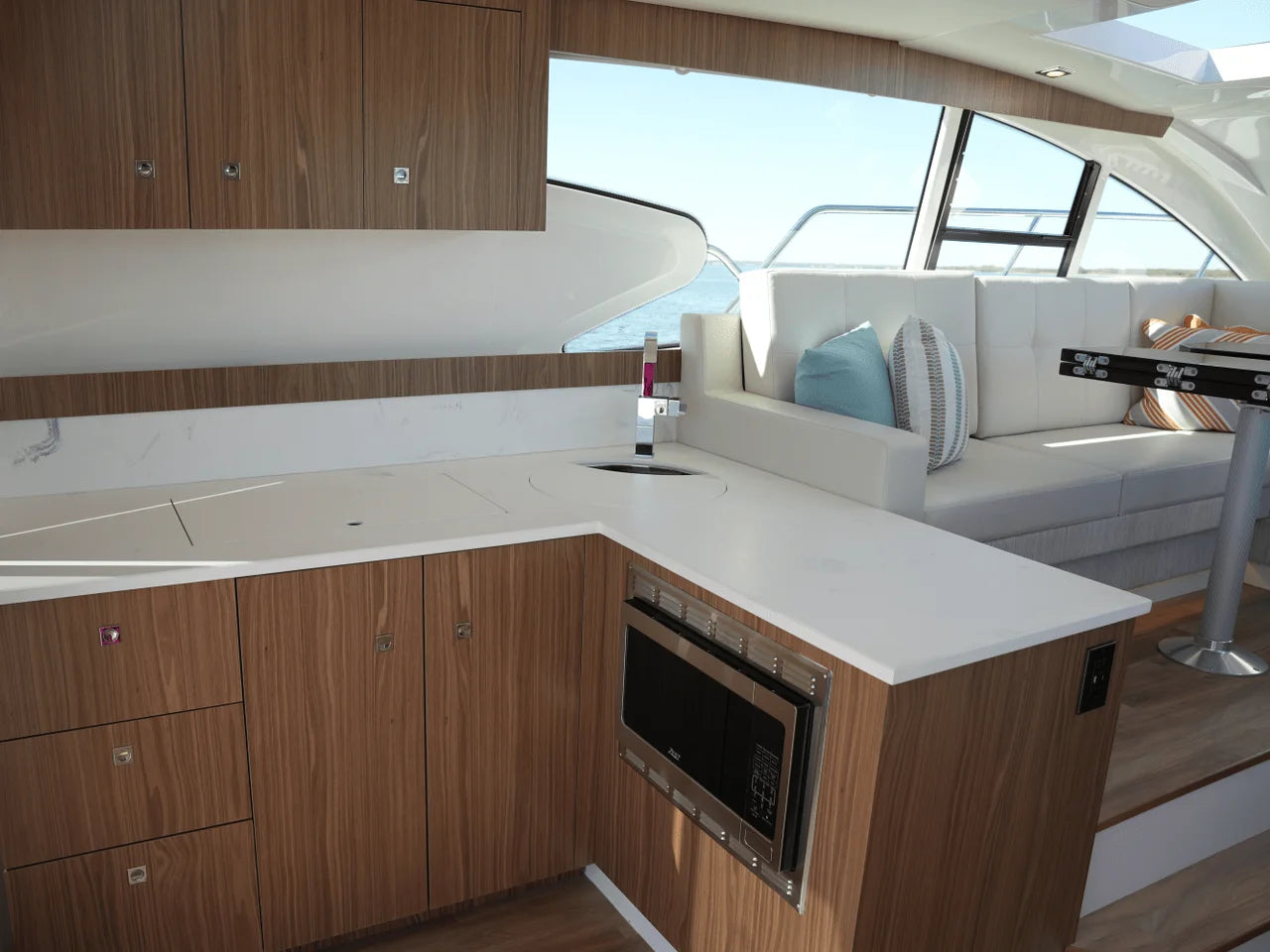 2025 Cruisers Yachts 46 Cantius 46.0 feet, Clearwater, Florida #21