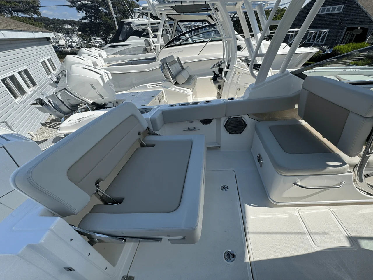 2026 Boston Whaler 240 Vantage 24.0 feet, Clearwater, Florida #10