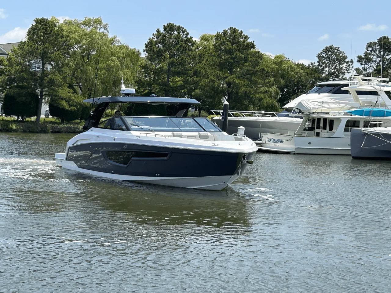 2026 Cruisers Yachts 34 GLS Outboard 34.0 feet, Clearwater, Florida #8