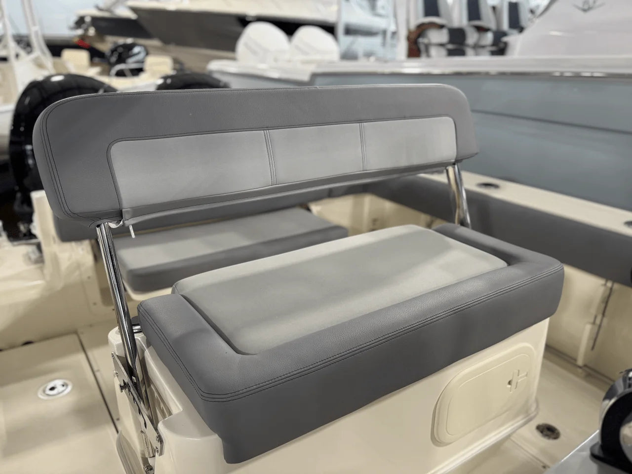 2025 Boston Whaler 230 Outrage 23.0 feet, Clearwater, Florida #17