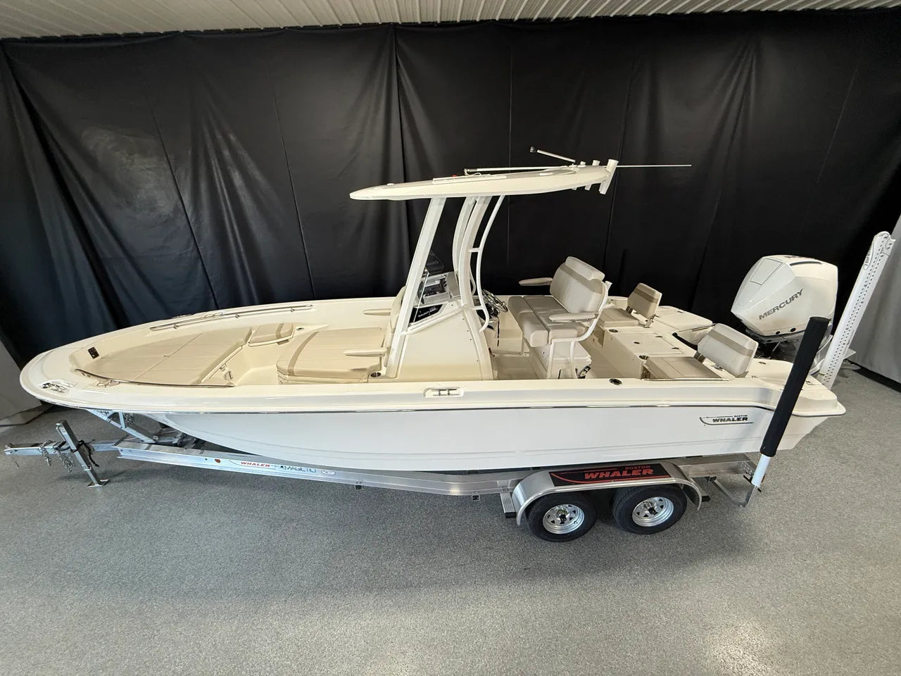 2026 Boston Whaler 250 Dauntless 25.0 feet, Clearwater, Florida #2