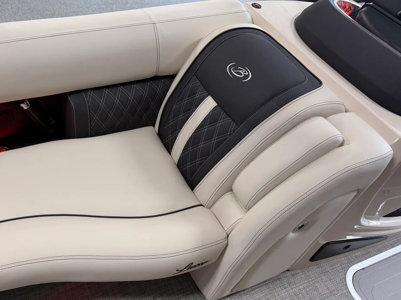 2027 Barletta LUSSO23QCSS 23.0 feet, Clearwater, Florida #18