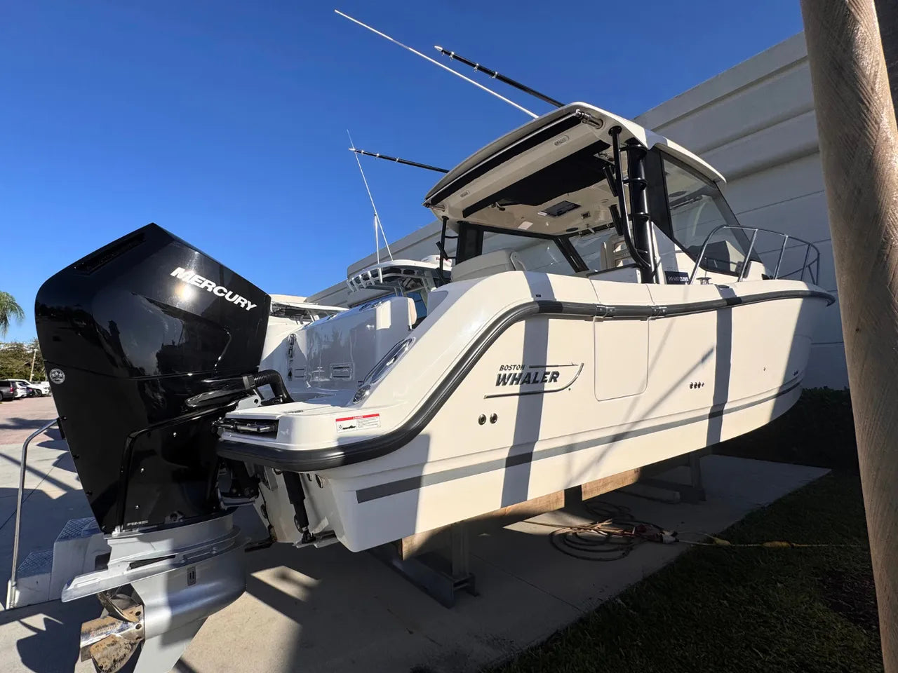 2026 Boston Whaler 325 Conquest 32.0 feet, Clearwater, Florida #8