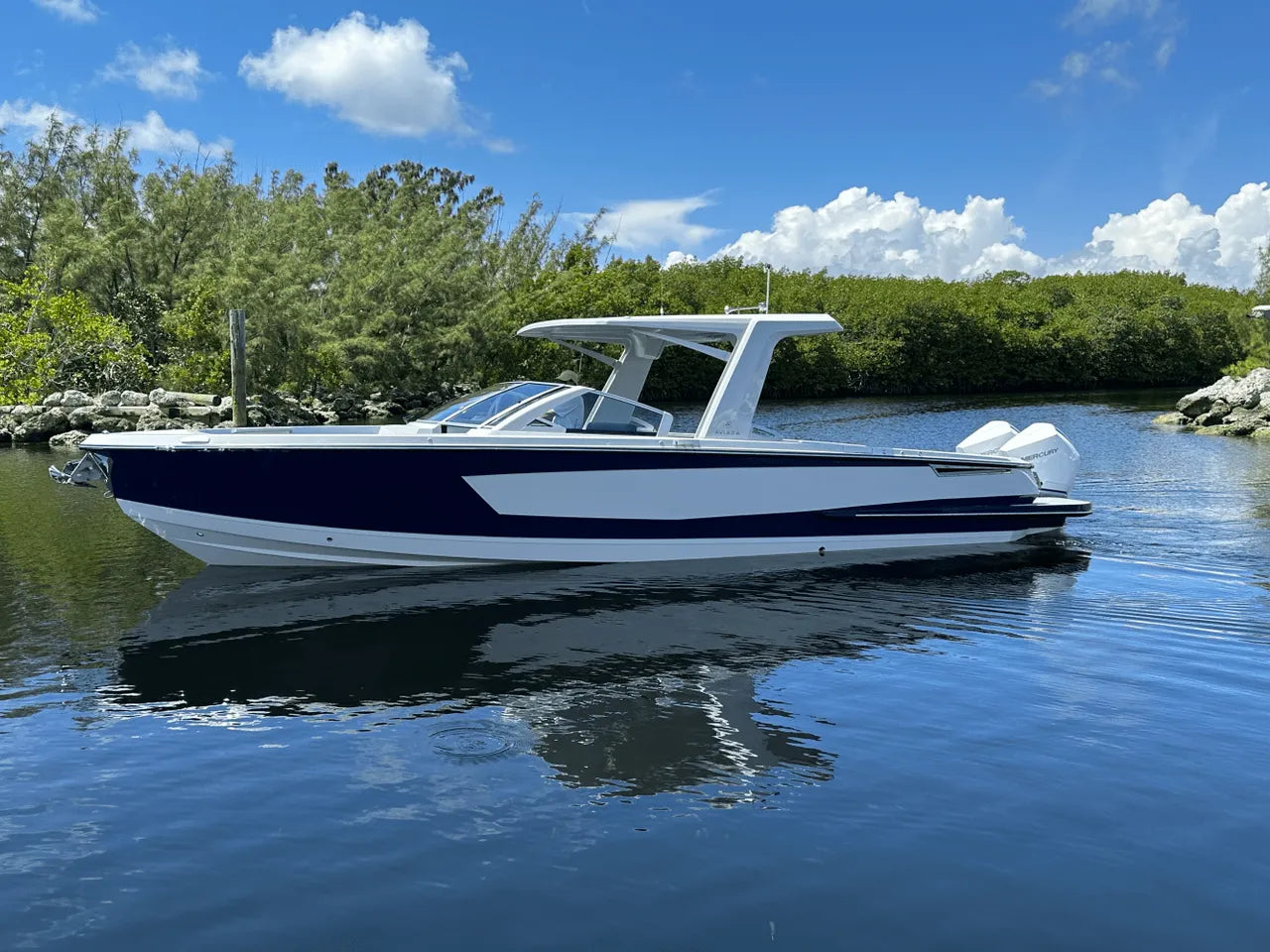 2024 Aviara AV32 Outboard 32.0 feet, Clearwater, Florida #1