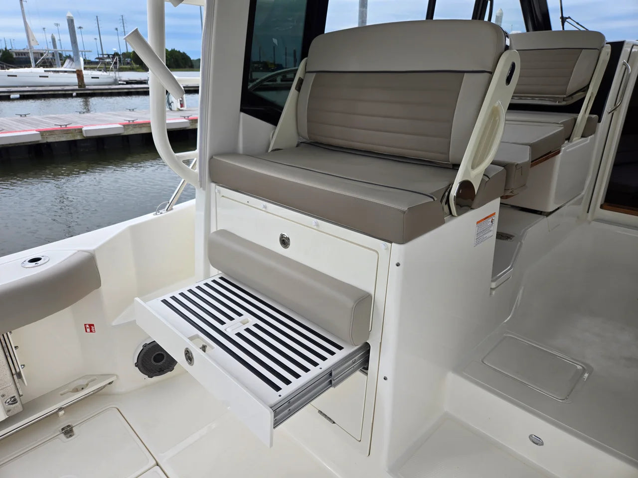 2026 Boston Whaler 365 Conquest 36.0 feet, Clearwater, Florida #20