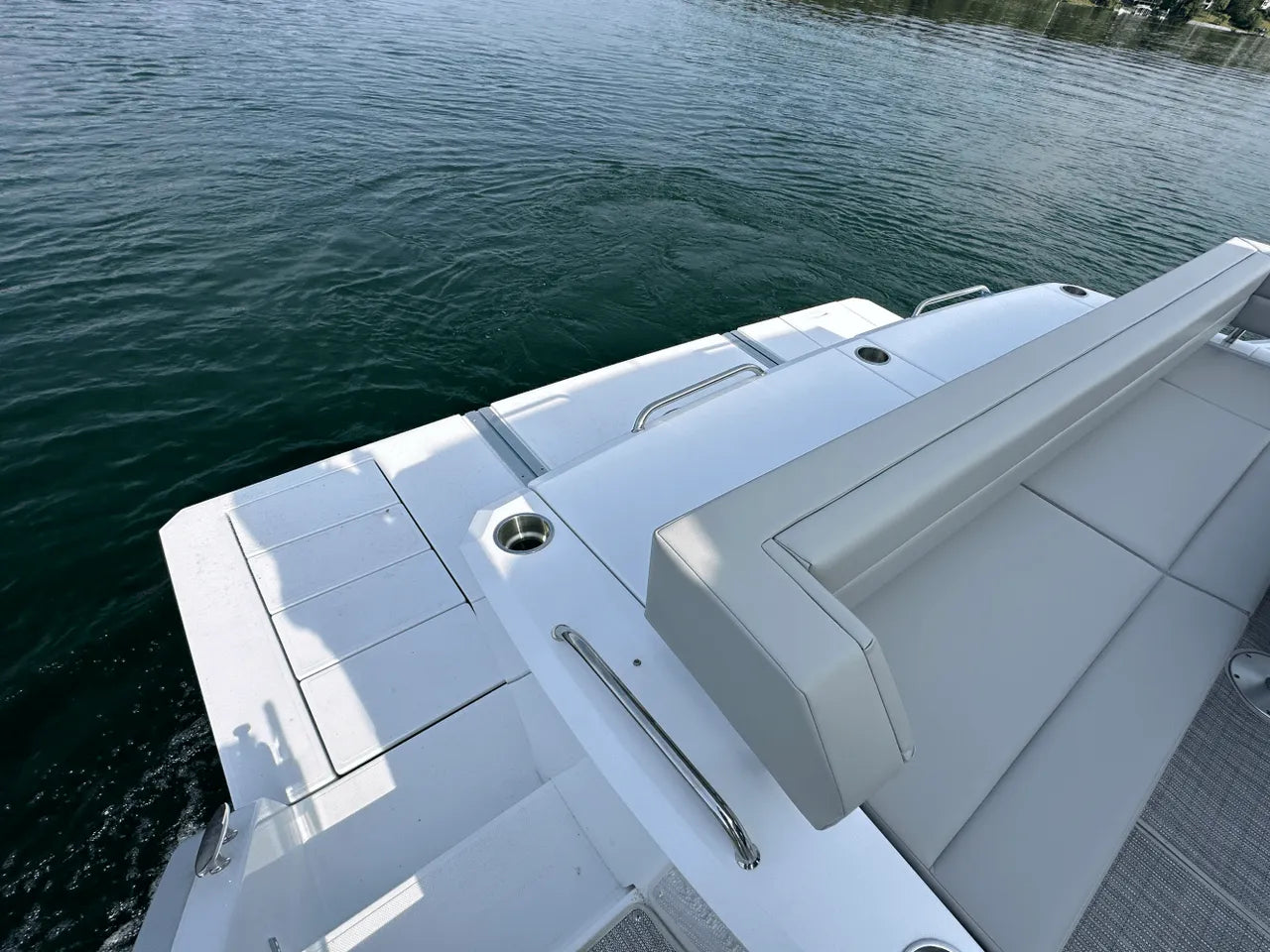 2025 Cruisers Yachts 46 Cantius 46.0 feet, Clearwater, Florida #32