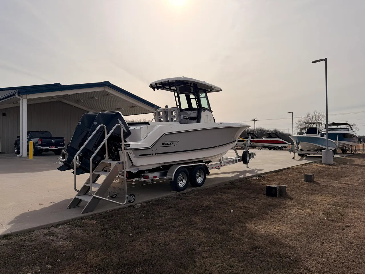 2026 Boston Whaler 250 Outrage 25.0 feet, Clearwater, Florida #3