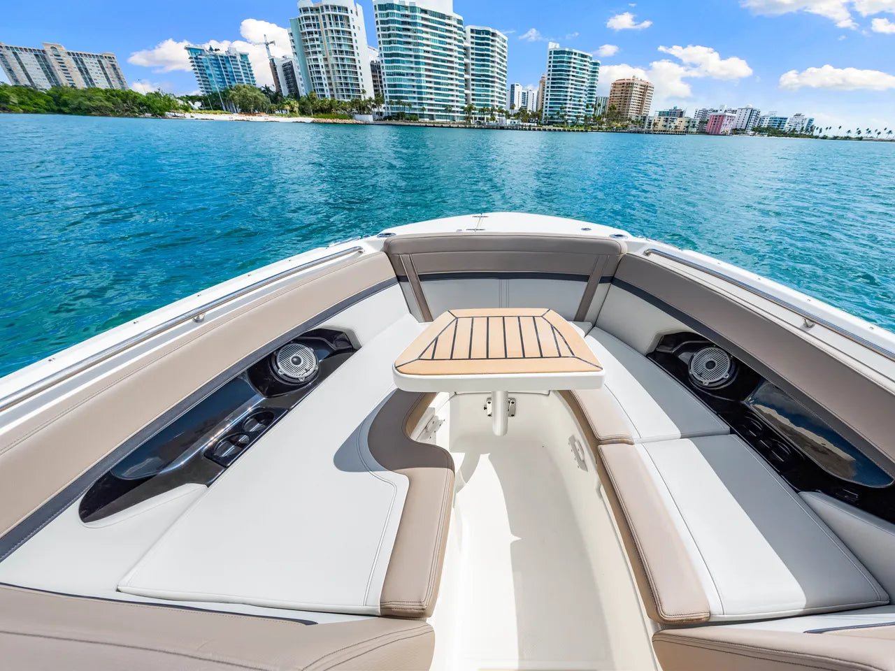 2026 Boston Whaler 240 Vantage 24.0 feet, Clearwater, Florida #32