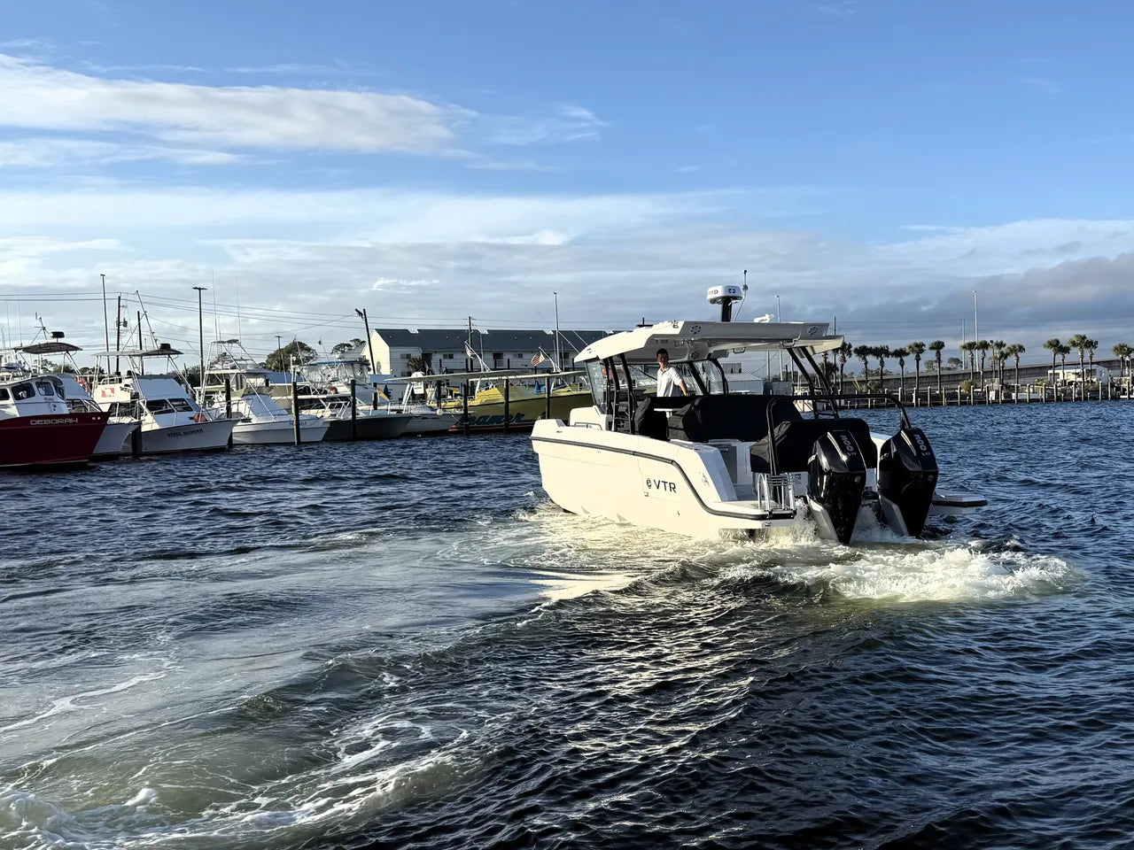2026 Cruisers Yachts 38 VTR 38.0 feet, Clearwater, Florida #3