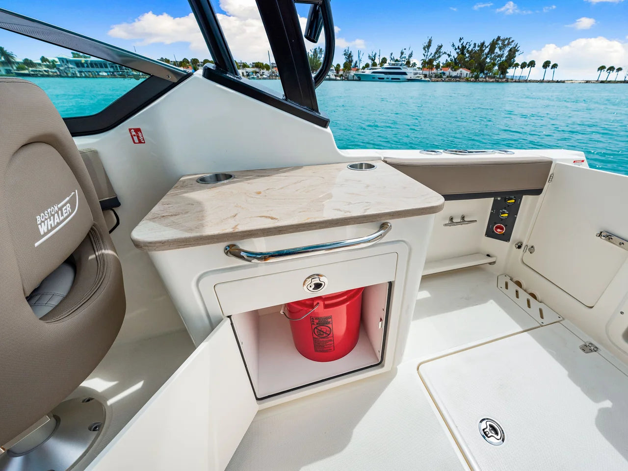 2026 Boston Whaler 240 Vantage 24.0 feet, Clearwater, Florida #9