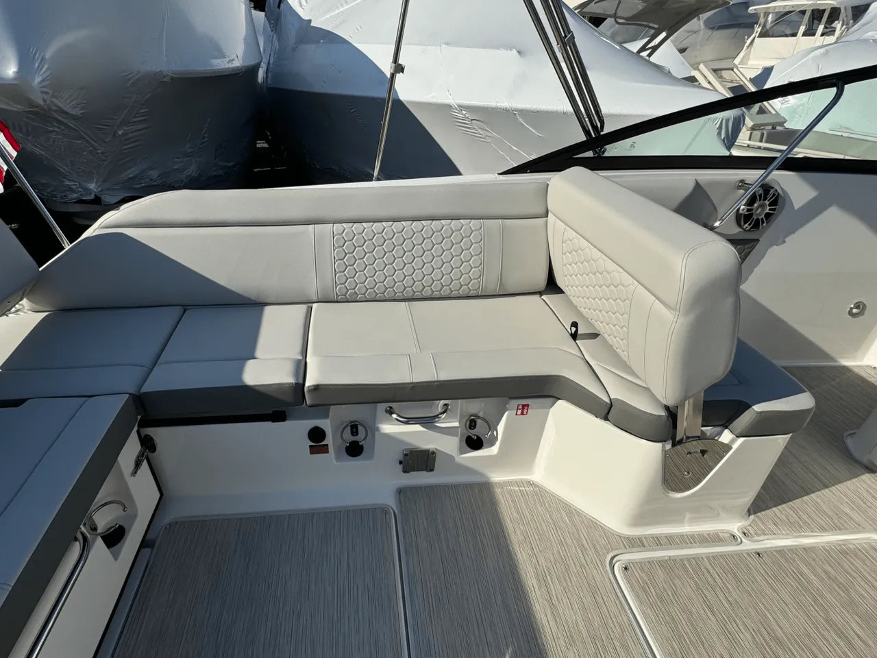 2025 Sea Ray SDX 250 Outboard 25.0 feet, Clearwater, Florida #20