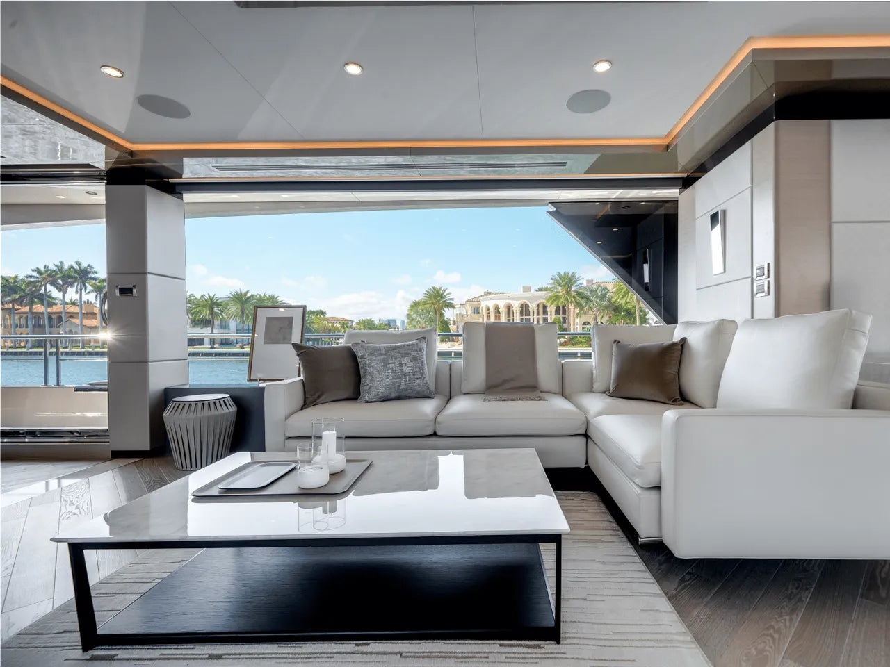 2025 Ocean Alexander 35R 117.0 feet, Clearwater, Florida #17