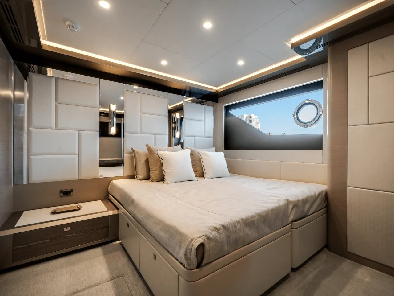 2025 Ocean Alexander 35R 117.0 feet, Clearwater, Florida #68