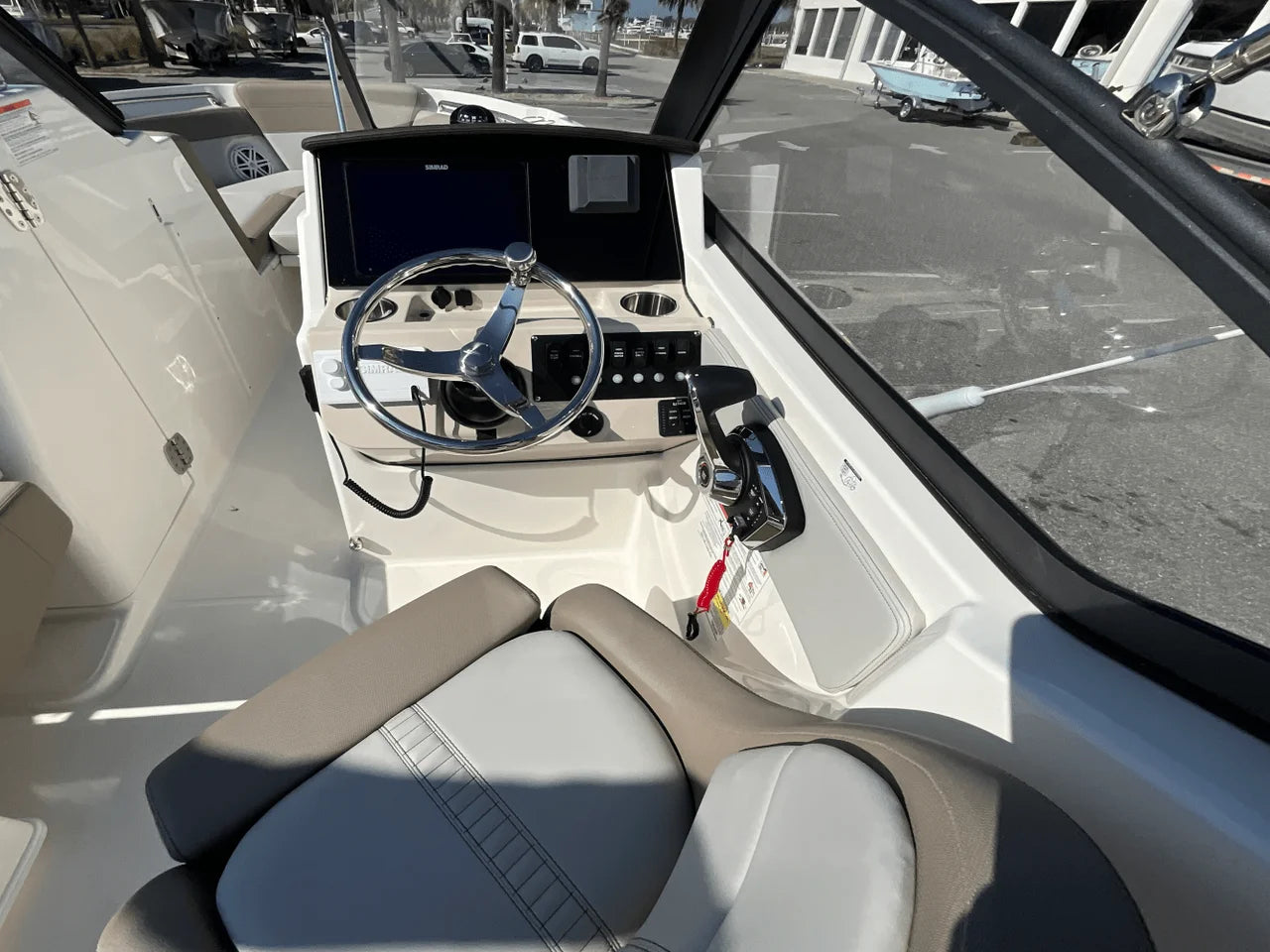 2025 Boston Whaler 210 Vantage 21.0 feet, Clearwater, Florida #19