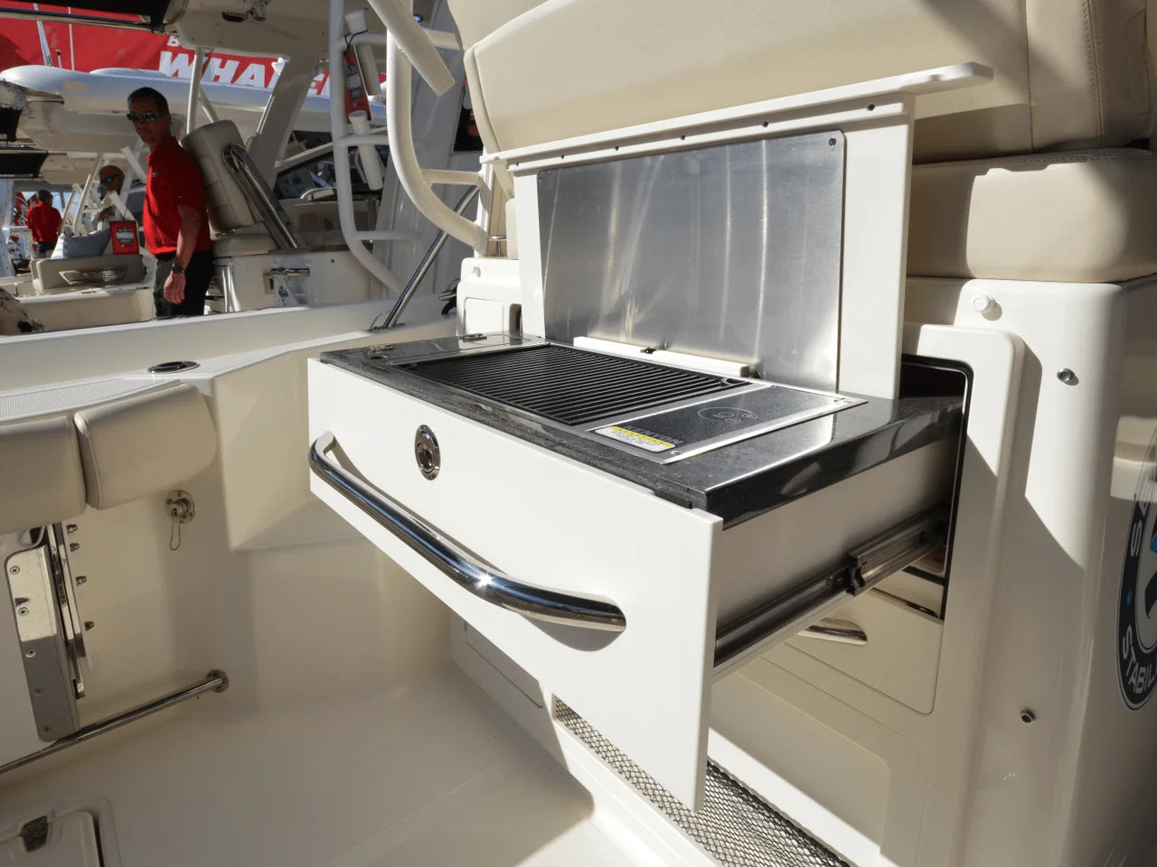 2026 Boston Whaler 325 Conquest 32.0 feet, Clearwater, Florida #47