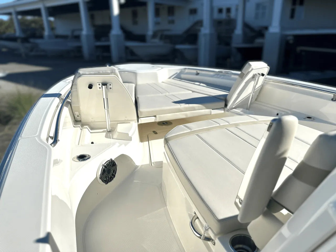 2025 Boston Whaler 280 Dauntless 28.0 feet, Clearwater, Florida #20