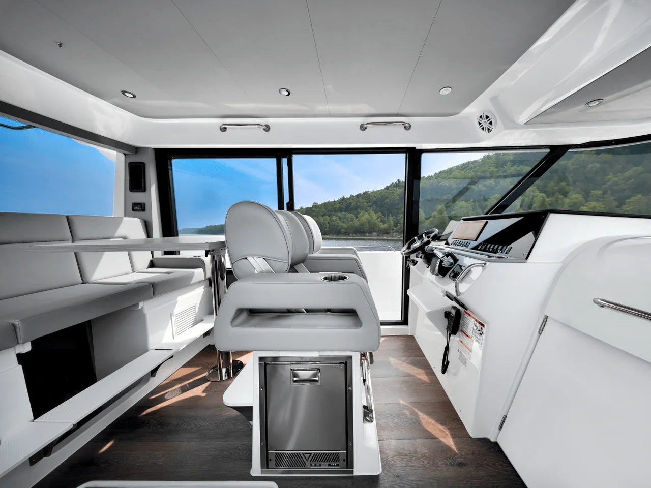 2026 Cruisers Yachts 38 VTR 38.0 feet, Clearwater, Florida #11