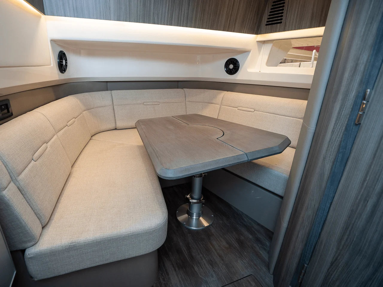 2025 Sea Ray SLX 400 Outboard 40.0 feet, Clearwater, Florida #19