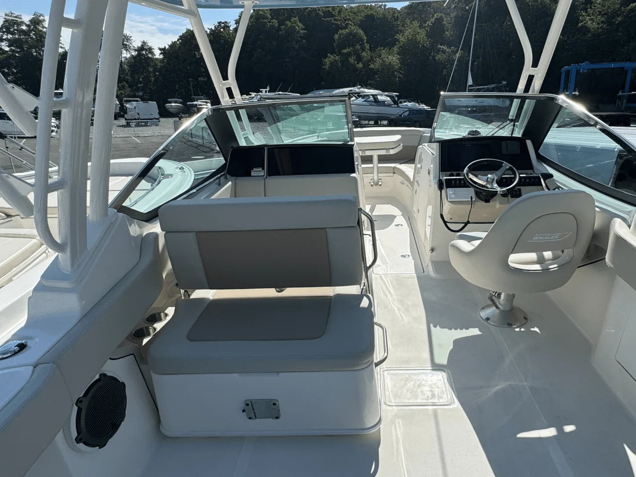 2026 Boston Whaler 240 Vantage 24.0 feet, Clearwater, Florida #8