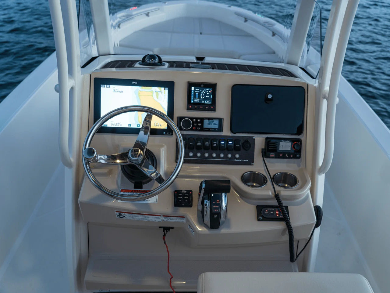2026 Boston Whaler 250 Dauntless 25.0 feet, Clearwater, Florida #55