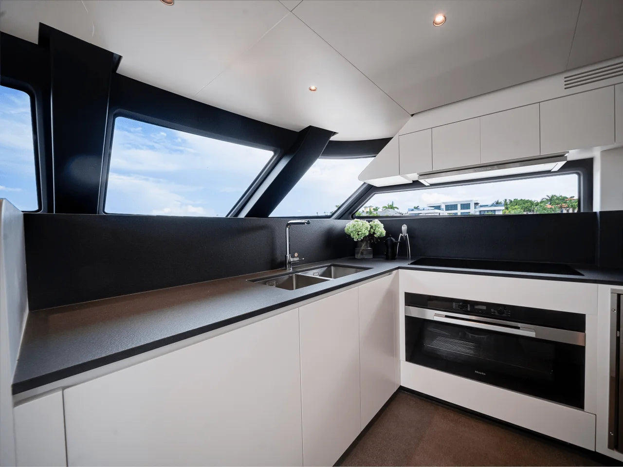 2026 Azimut Magellano 25M 84.0 feet, Clearwater, Florida #45
