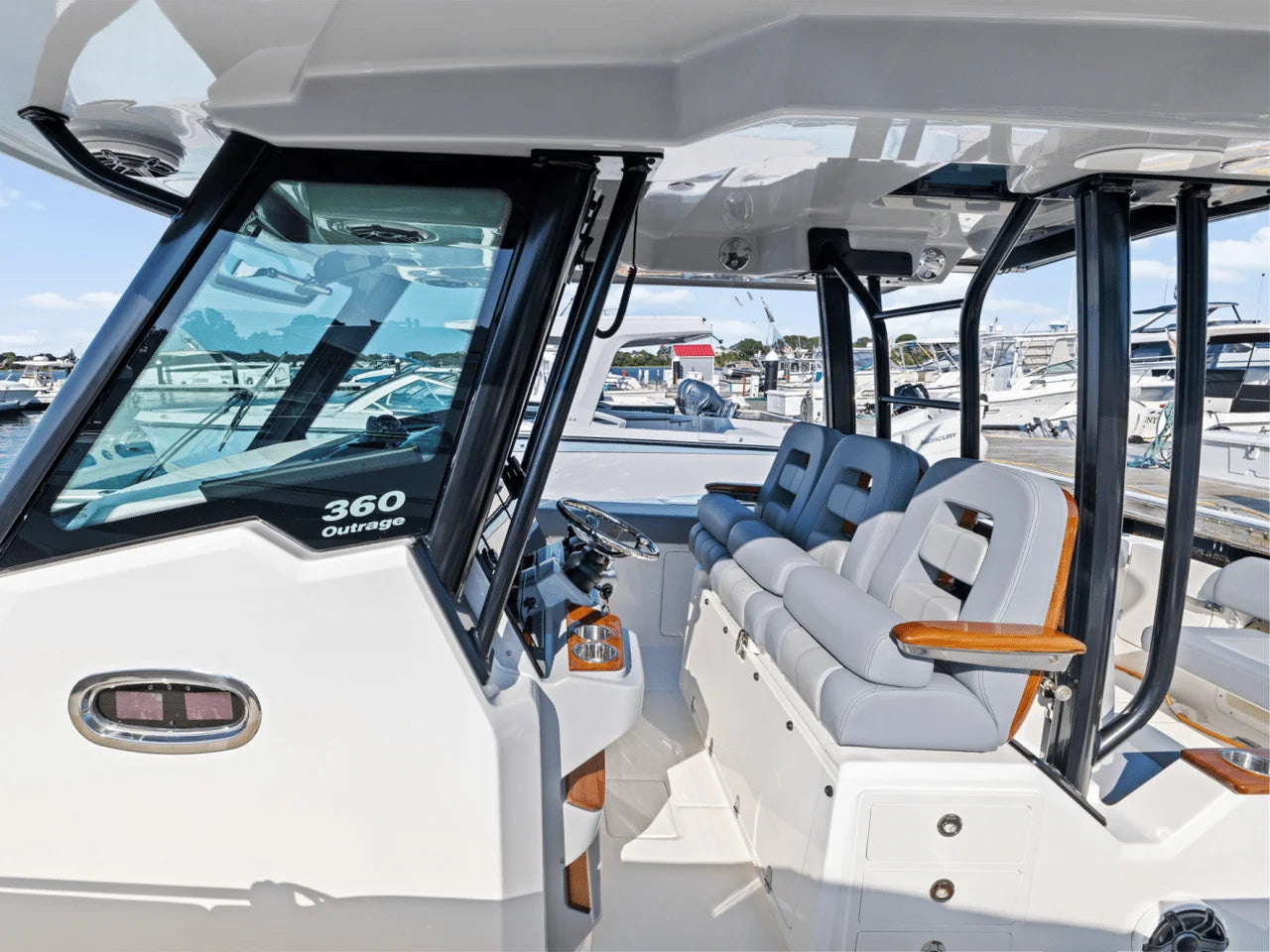 2025 Boston Whaler 360 Outrage 36.0 feet, Clearwater, Florida #25