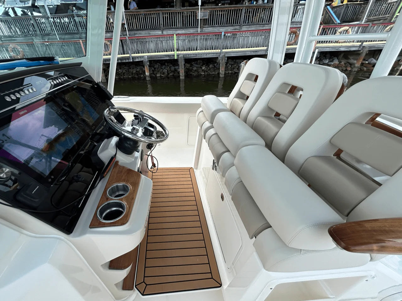 2026 Boston Whaler 360 Outrage 36.0 feet, Clearwater, Florida #38