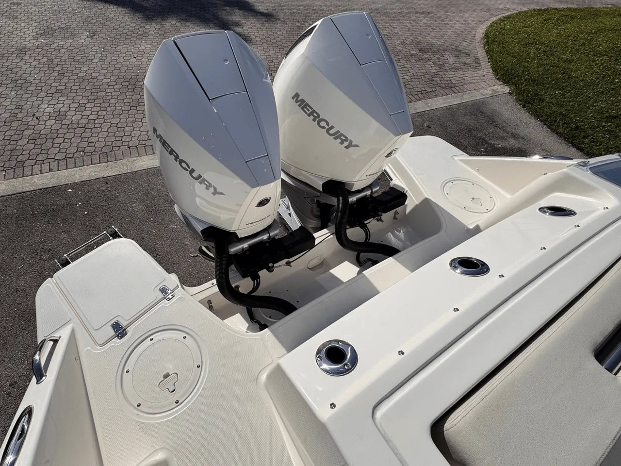 2025 Boston Whaler 280 Vantage 28.0 feet, Clearwater, Florida #10