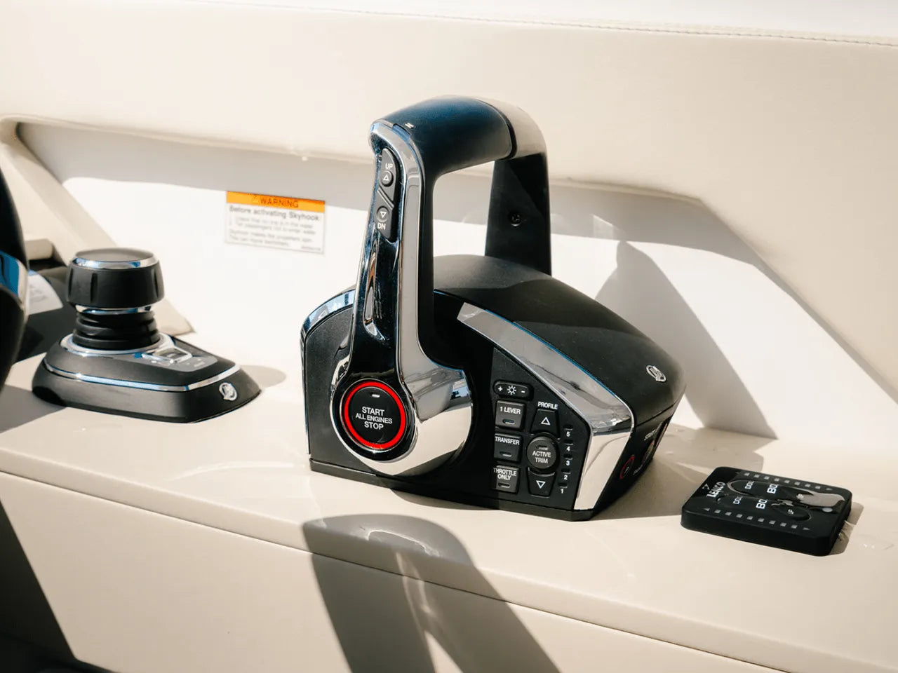 2025 Cruisers Yachts 38 GLS Outboard 38.0 feet, Clearwater, Florida #19