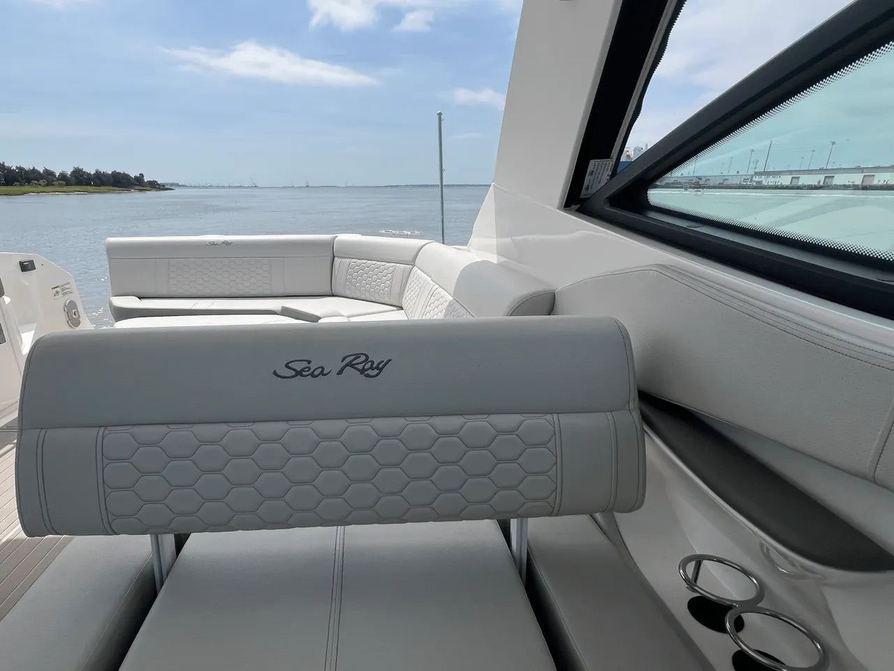 2025 Sea Ray Sundancer 320 Outboard 32.0 feet, Clearwater, Florida #26