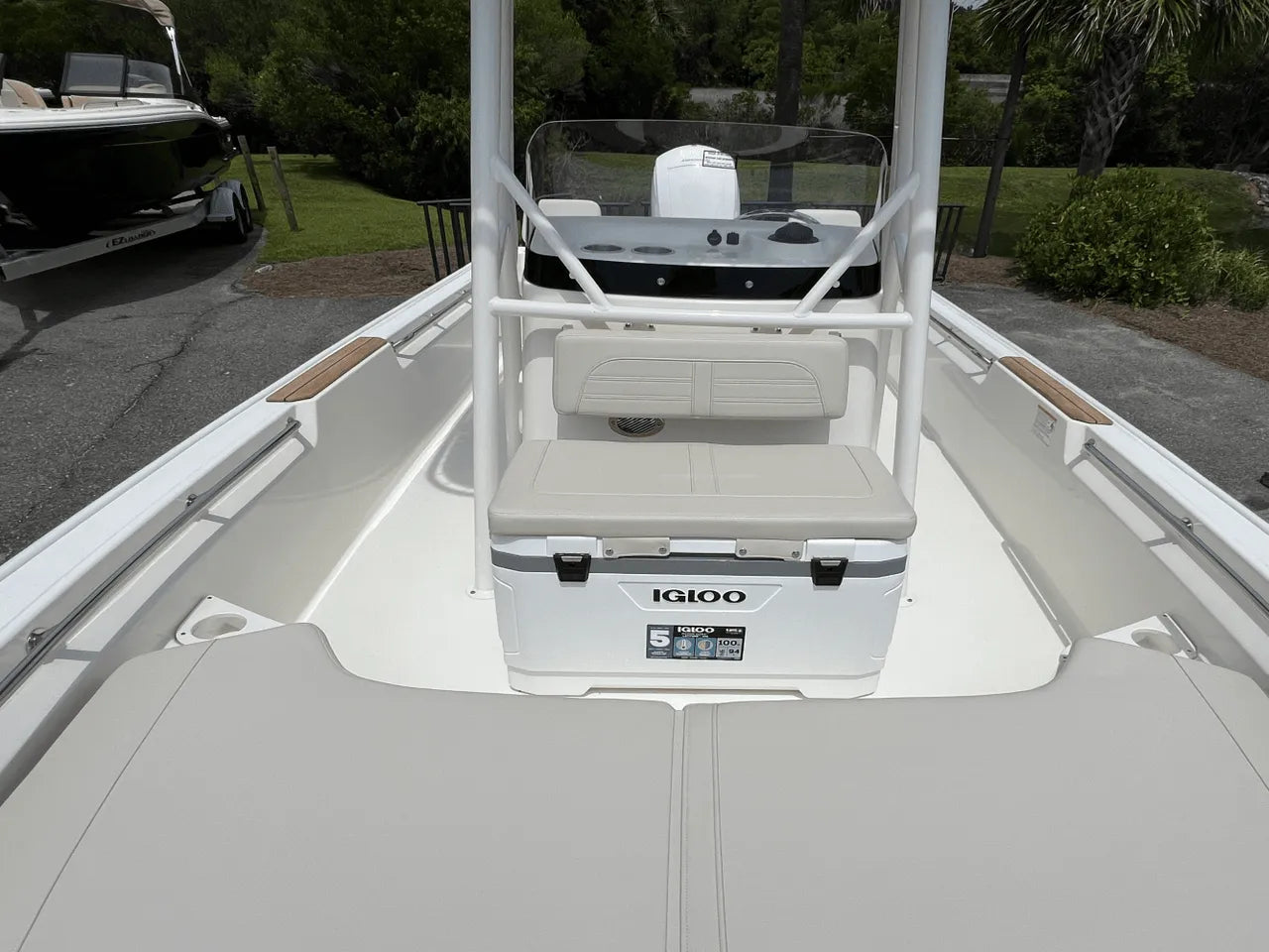 2025 Boston Whaler 190 Montauk 19.0 feet, Clearwater, Florida #14