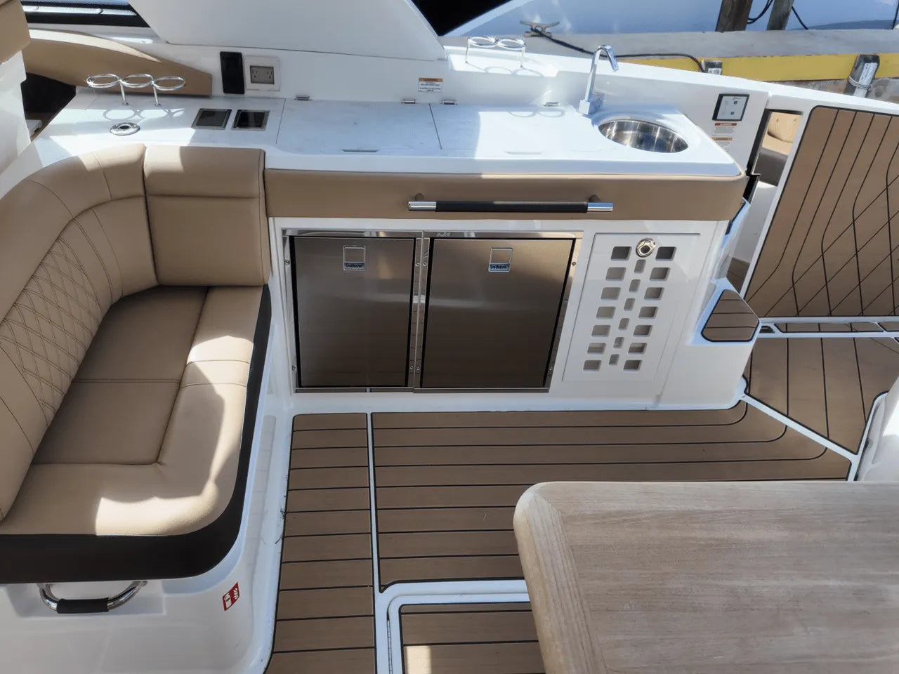 2025 Sea Ray SLX 400 Outboard 40.0 feet, Clearwater, Florida #10
