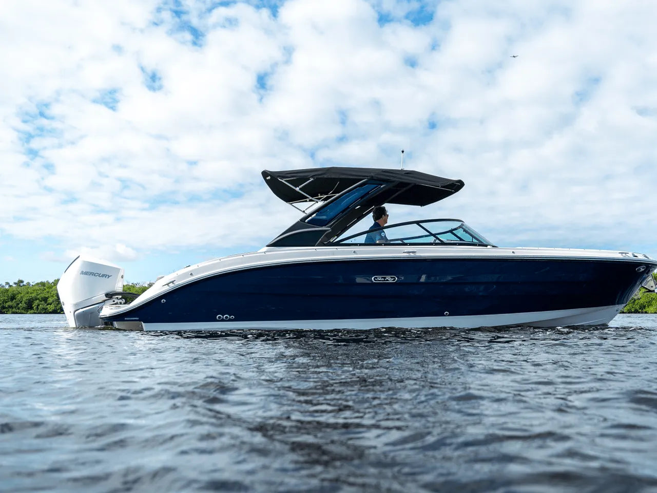 2025 Sea Ray SDX 270 Outboard 27.0 feet, Clearwater, Florida #1