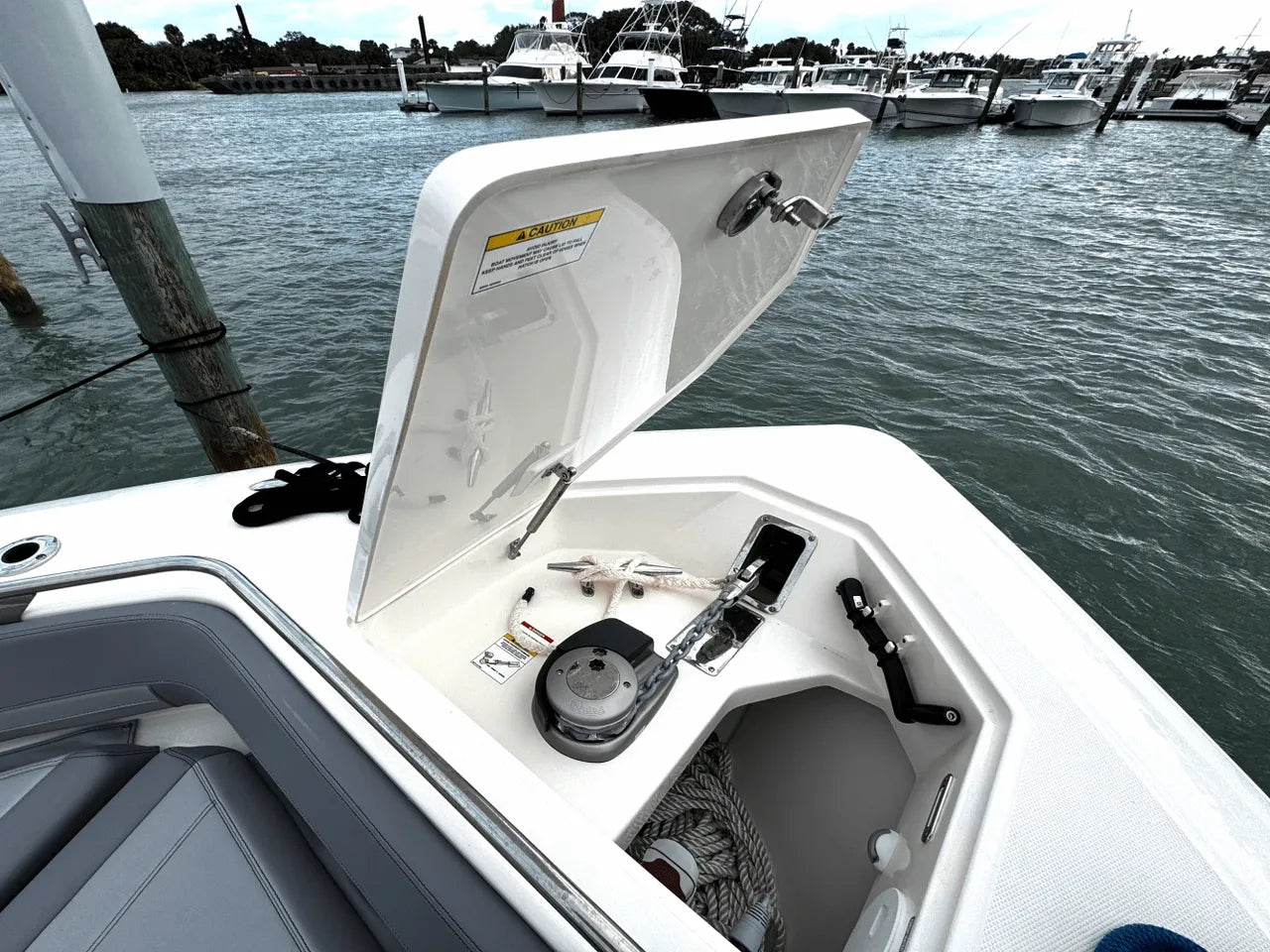 2025 Boston Whaler 420 Outrage 42.0 feet, Clearwater, Florida #22