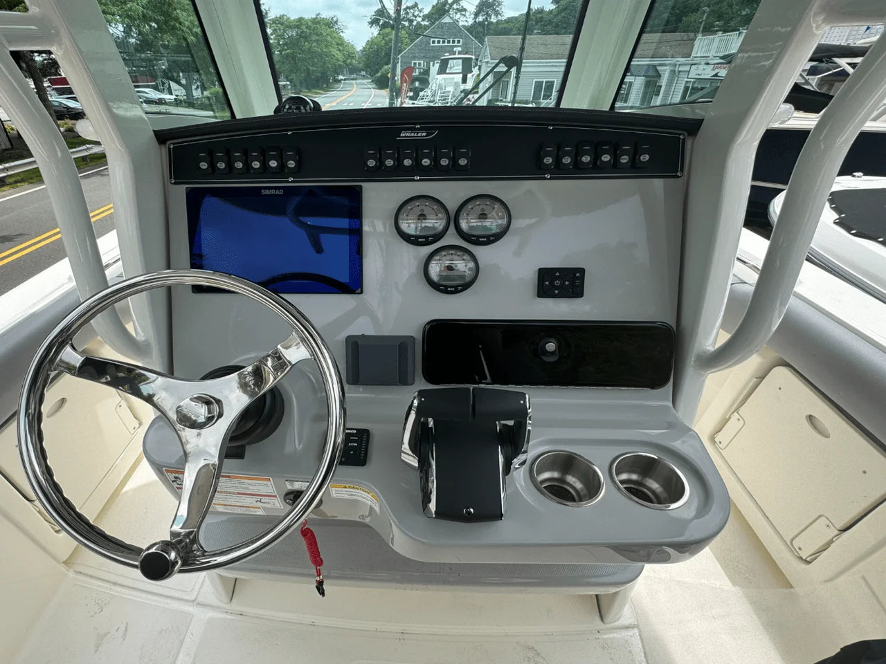 2026 Boston Whaler 250 Outrage 25.0 feet, Clearwater, Florida #18