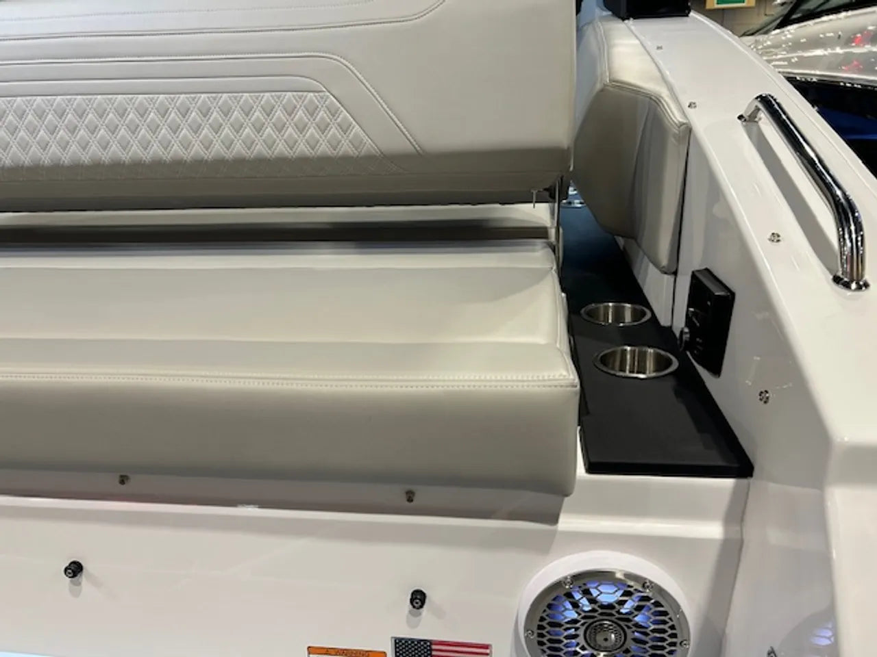 2026 Cruisers Yachts 34 GLS Outboard 34.0 feet, Clearwater, Florida #21