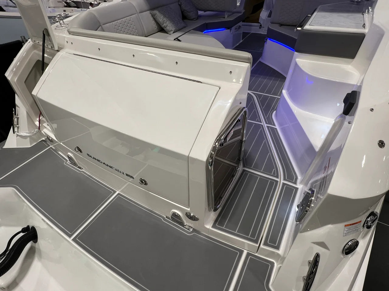 2026 Sea Ray Sundancer 320 Outboard 32.0 feet, Clearwater, Florida #5