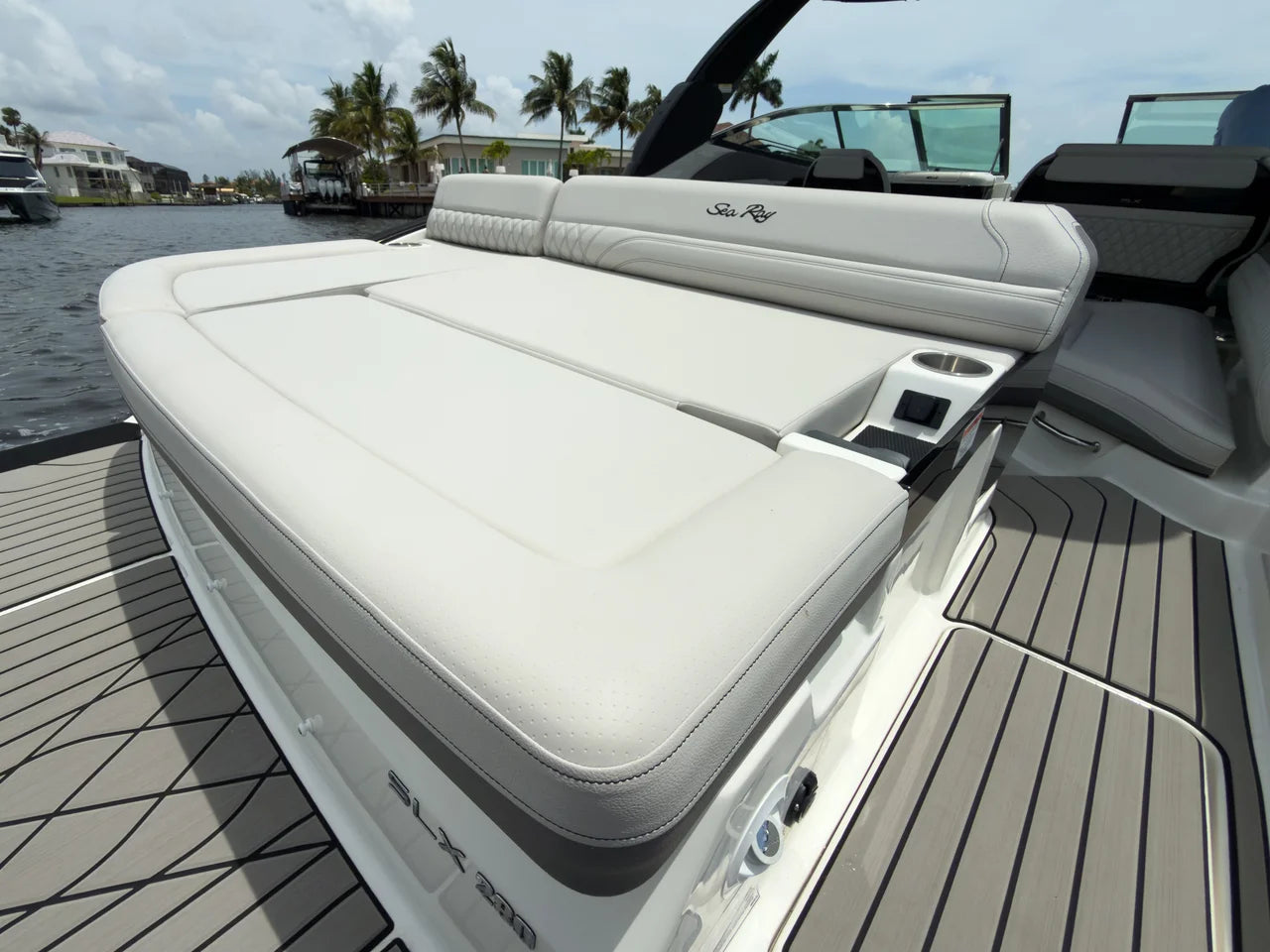 2027 Sea Ray SLX 280 Outboard 28.0 feet, Clearwater, Florida #6
