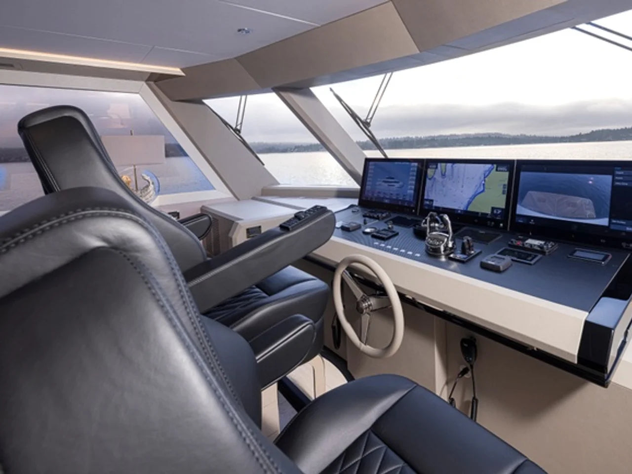 2027 Ocean Alexander 27R 93.0 feet, Clearwater, Florida #47