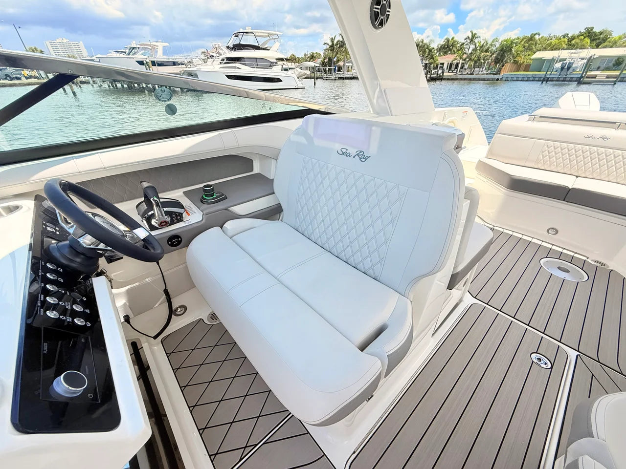 2026 Sea Ray SLX 310 Outboard 31.0 feet, Clearwater, Florida #53