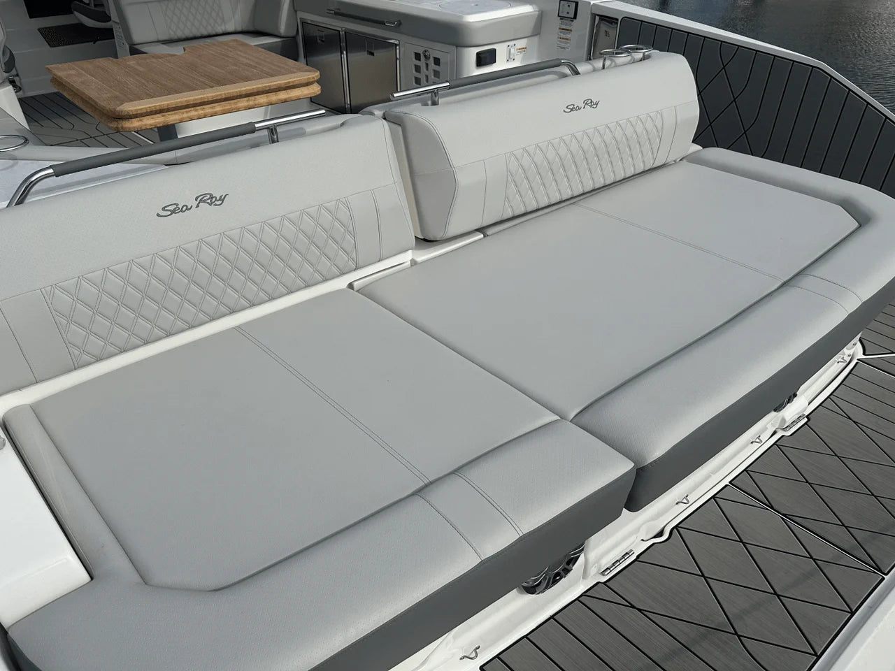 2025 Sea Ray SLX 400 Outboard 40.0 feet, Clearwater, Florida #10