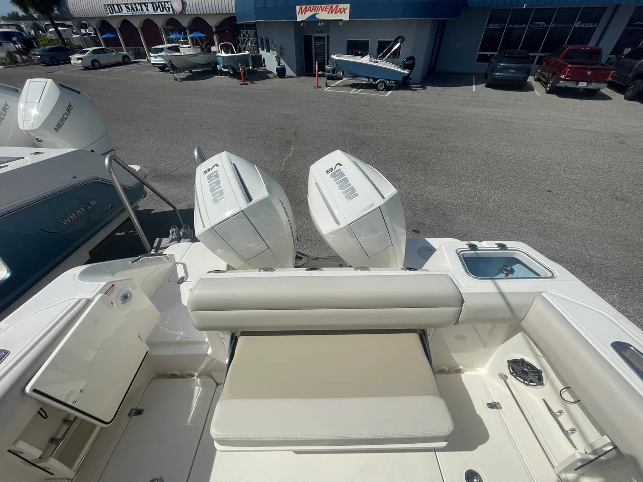 2026 Boston Whaler 250 Outrage 25.0 feet, Clearwater, Florida #14