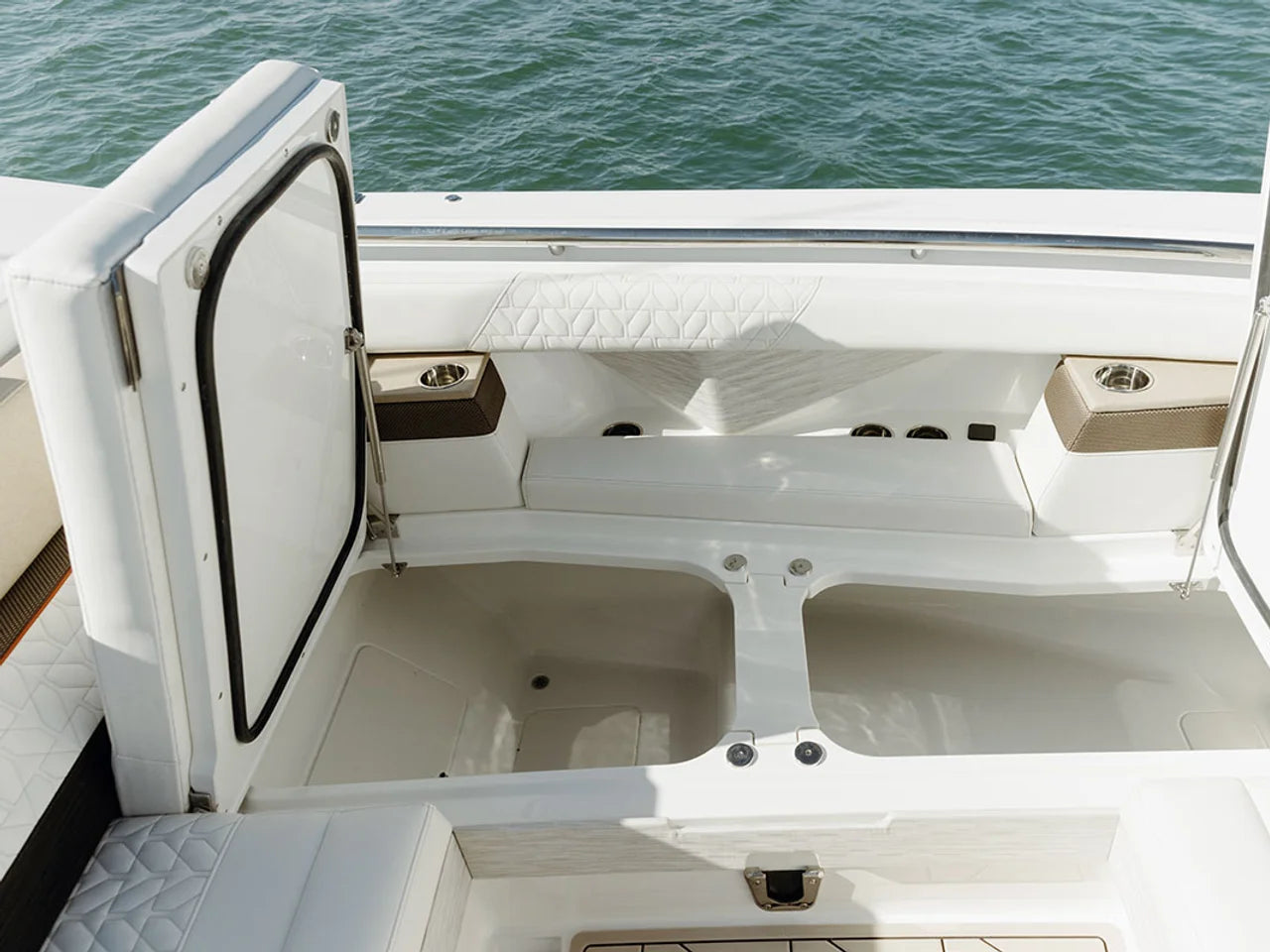 2027 Ducari D37 37.0 feet, Clearwater, Florida #22