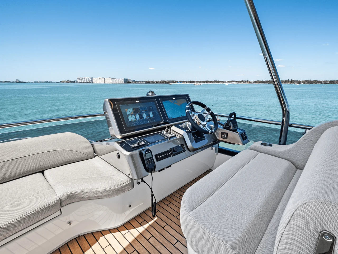 2025 Galeon 560 FLY 56.0 feet, Clearwater, Florida #92