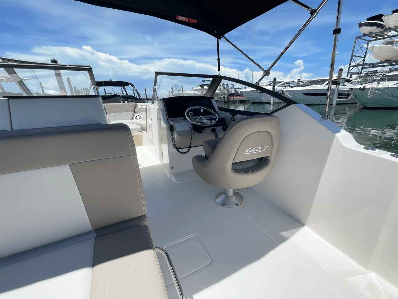2025 Boston Whaler 210 Vantage 21.0 feet, Clearwater, Florida #18